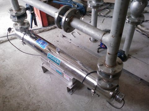 이천시 상수도 사업소 - 자외선 살균기 사진(SANITRON50C-폐수처리장)